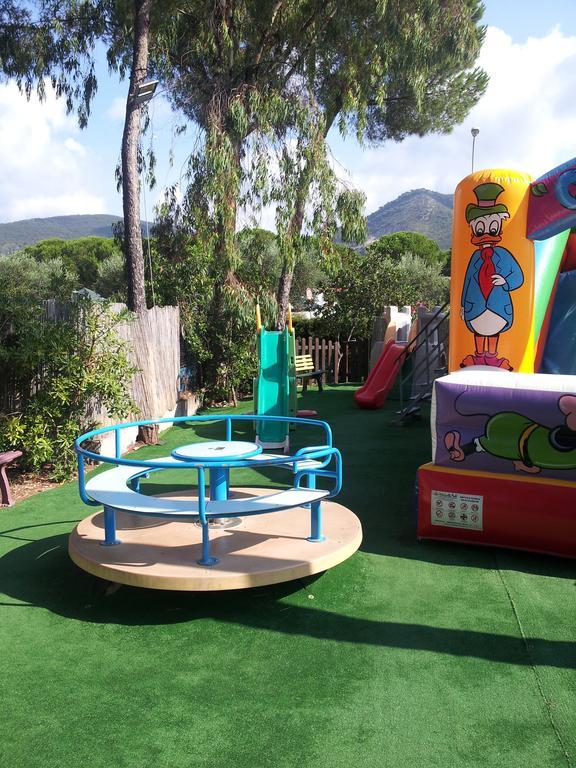 Lacona 4*