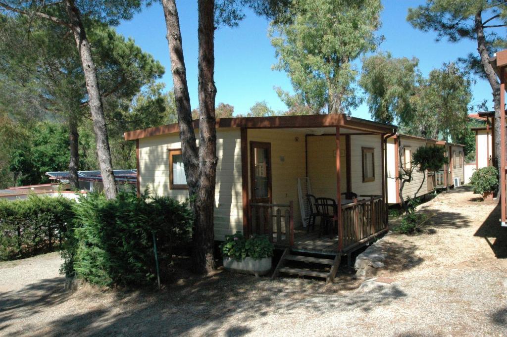 Lacona Parco vacanze公司